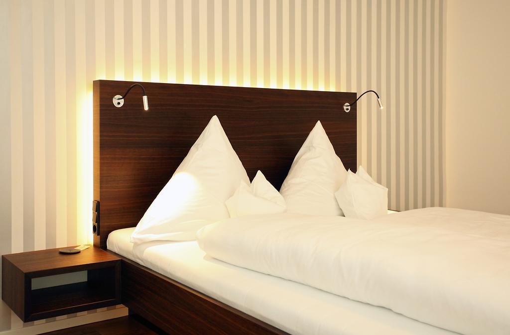 Hotel Hagnauer Seeperle Екстериор снимка