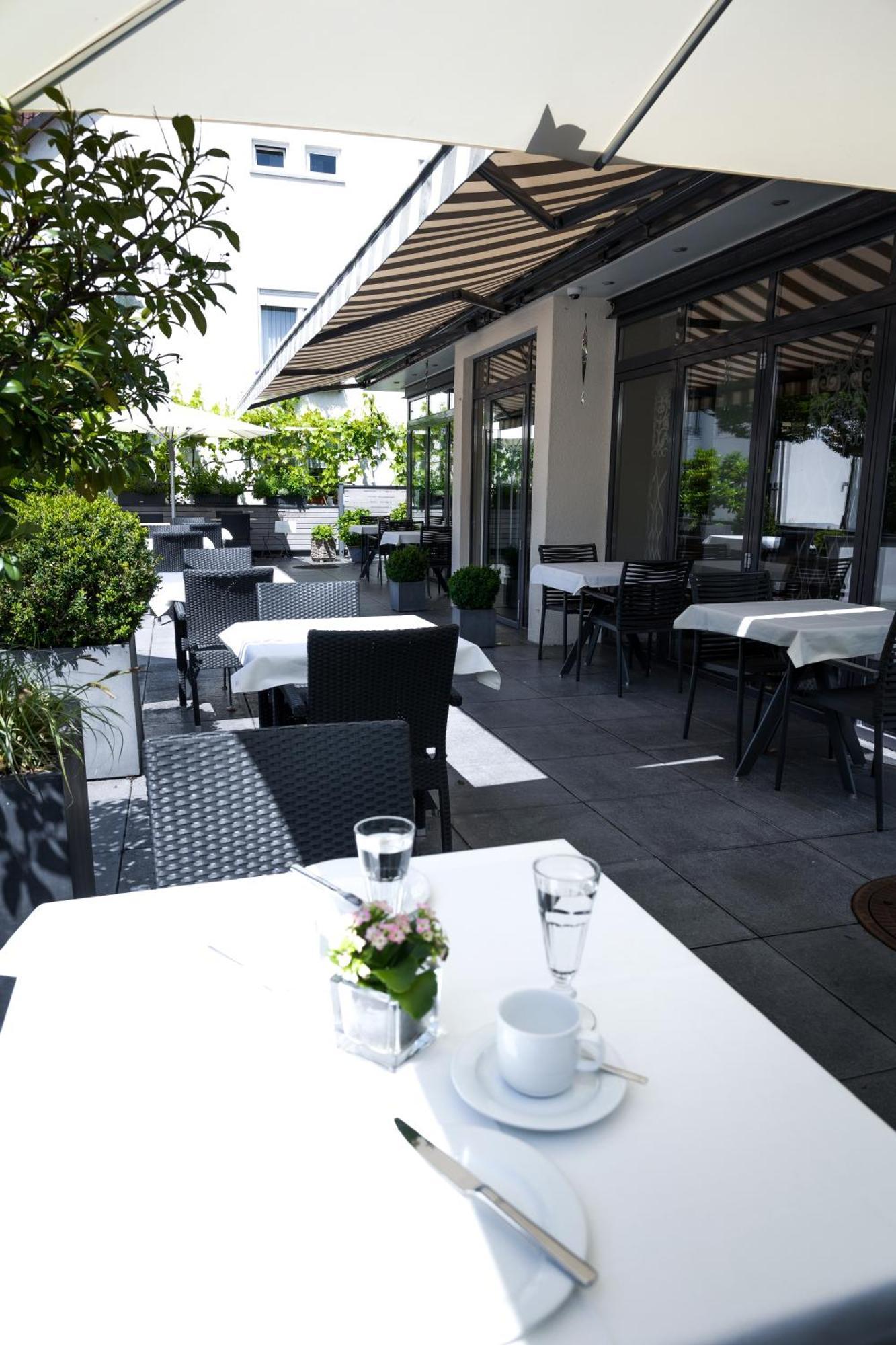 Hotel Hagnauer Seeperle Екстериор снимка